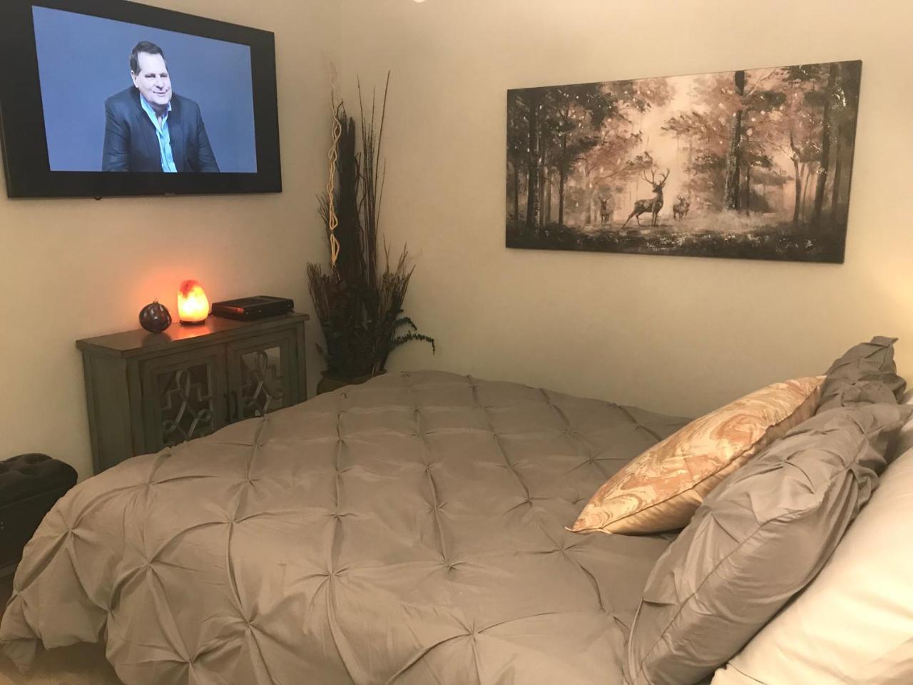 Home Sweet Condo YYC Esterno foto