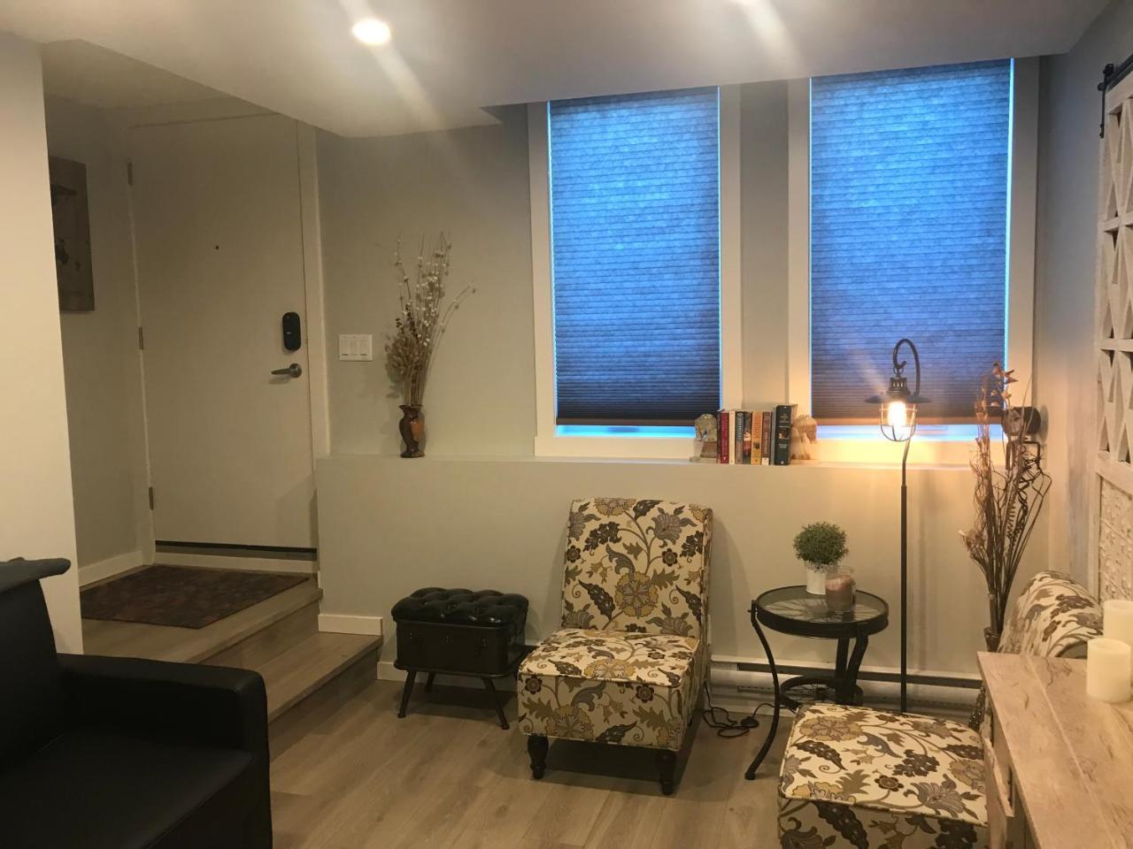 Home Sweet Condo YYC Esterno foto