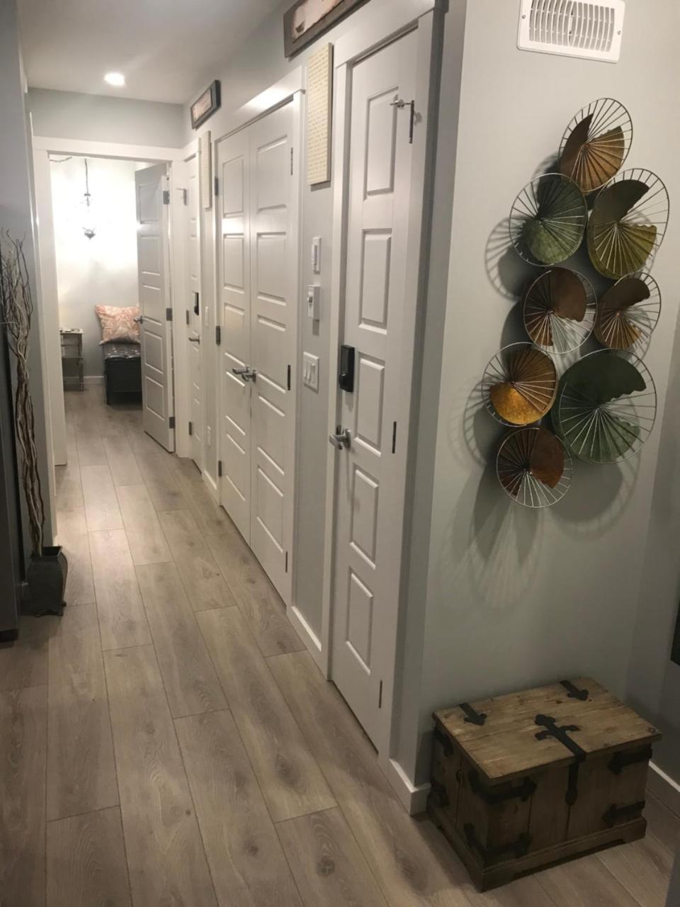 Home Sweet Condo YYC Esterno foto